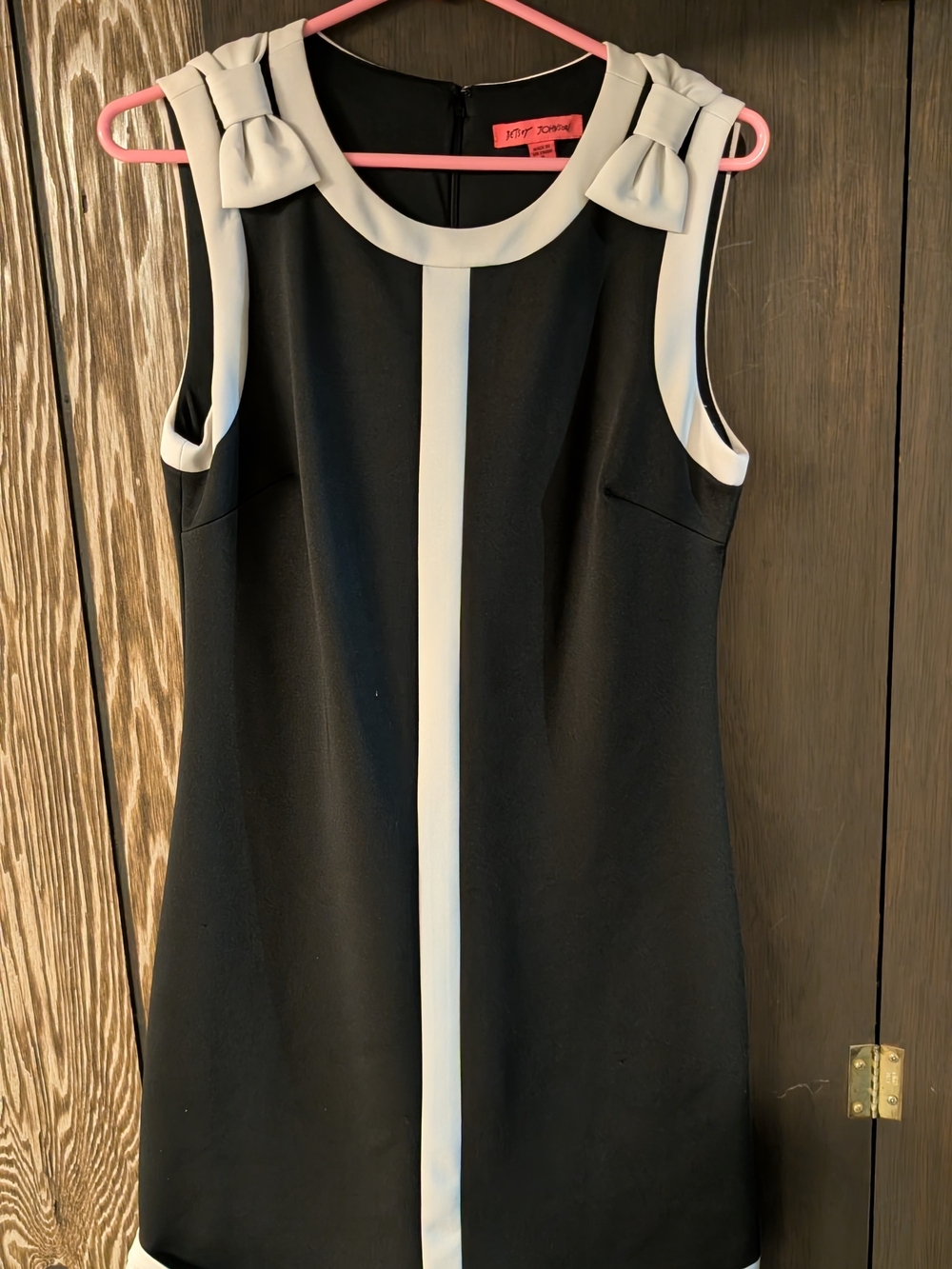 Betsey Johnson Black and Cream Sleeveless Shift Dress with Bow Accents